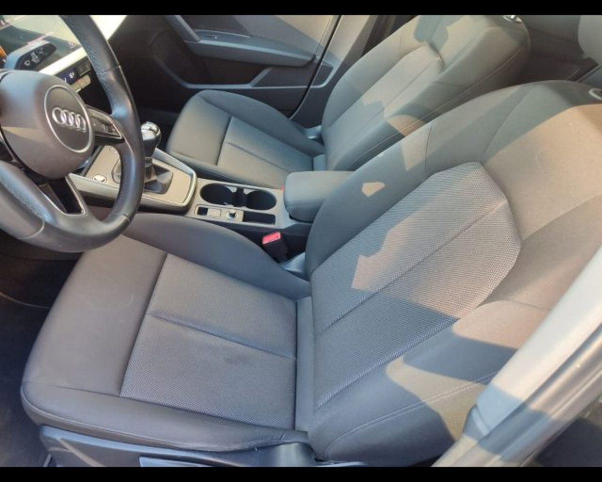 Audi A3 Sportback 30 TDI S line edition (6)