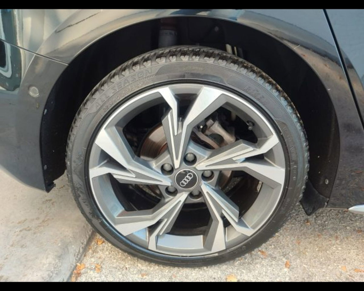 Audi A3 Sportback 30 TDI S line edition (7)