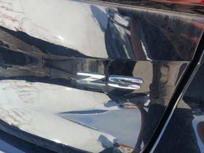 Mg ZS ZS 1.5 Luxury (10)