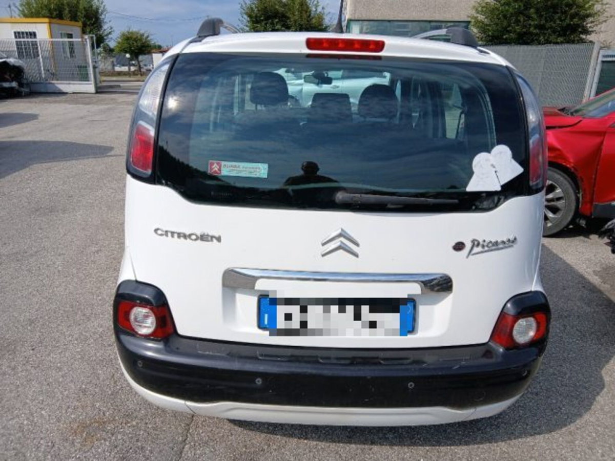 Citroen C3 Picasso 1.4 VTi 95 Exclusive Style (5)