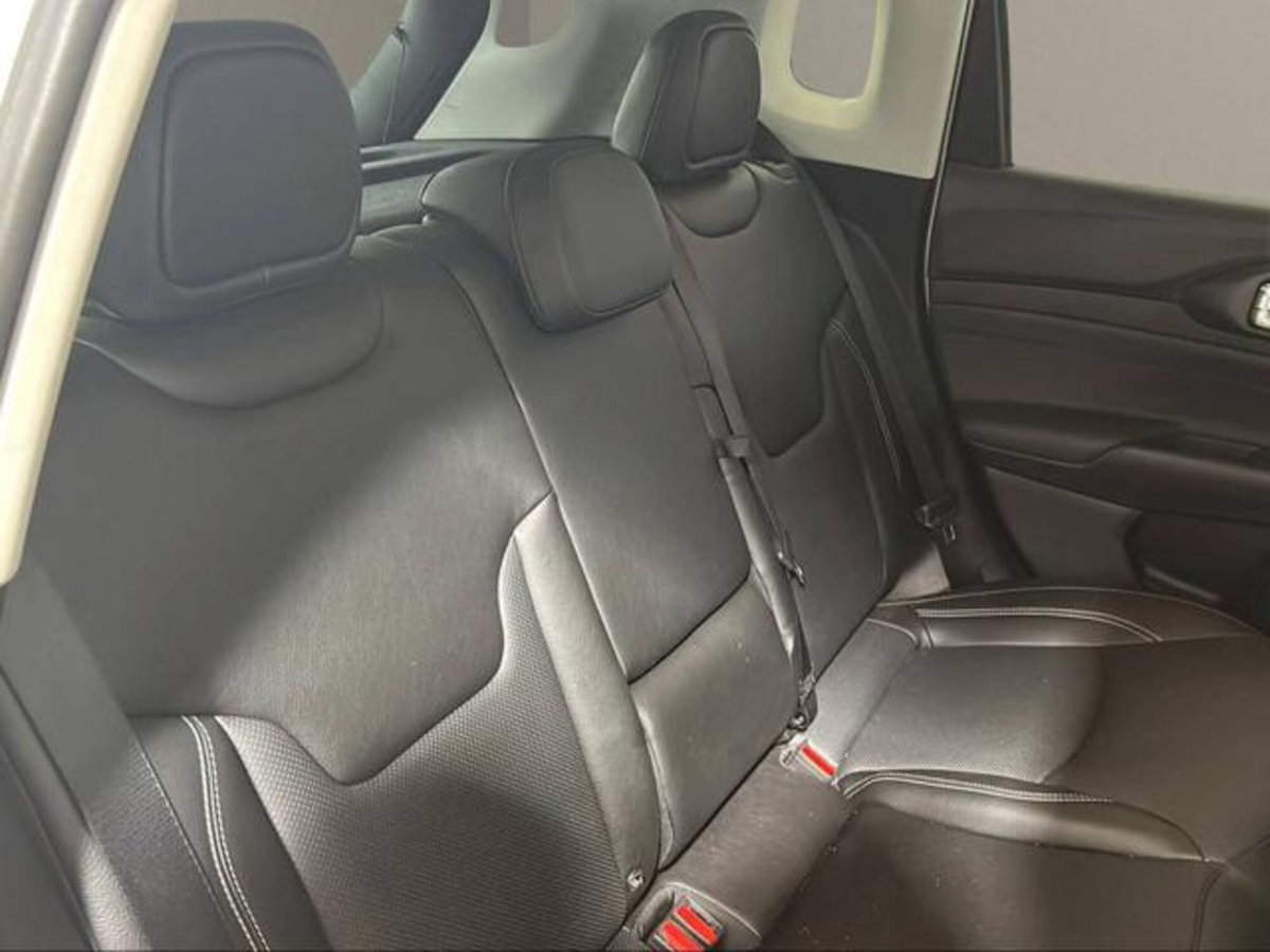 Jeep Compass 1.5 turbo t4 mhev Summit 2wd 130cv dct (14)