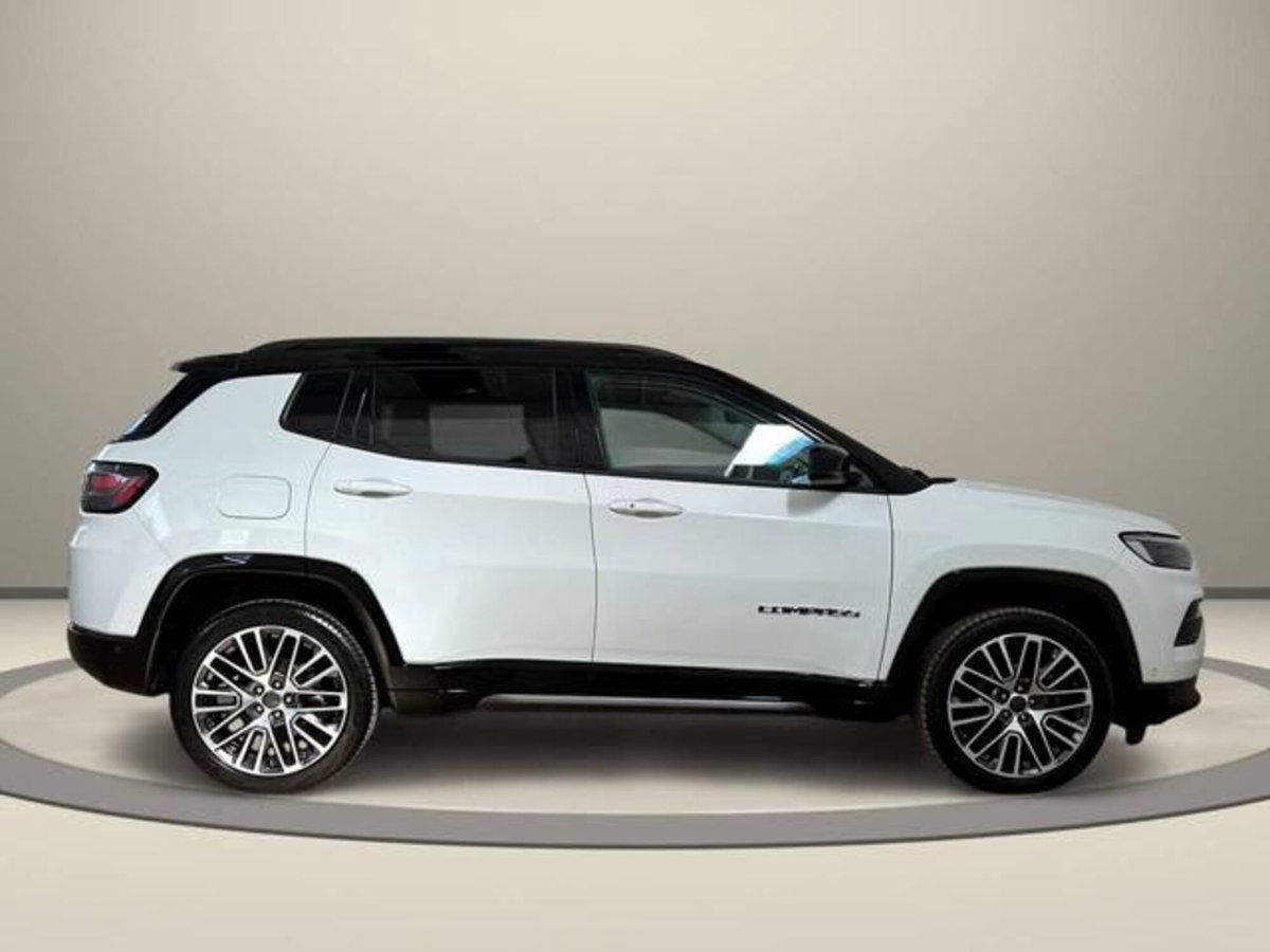 Jeep Compass 1.5 turbo t4 mhev Summit 2wd 130cv dct (4)