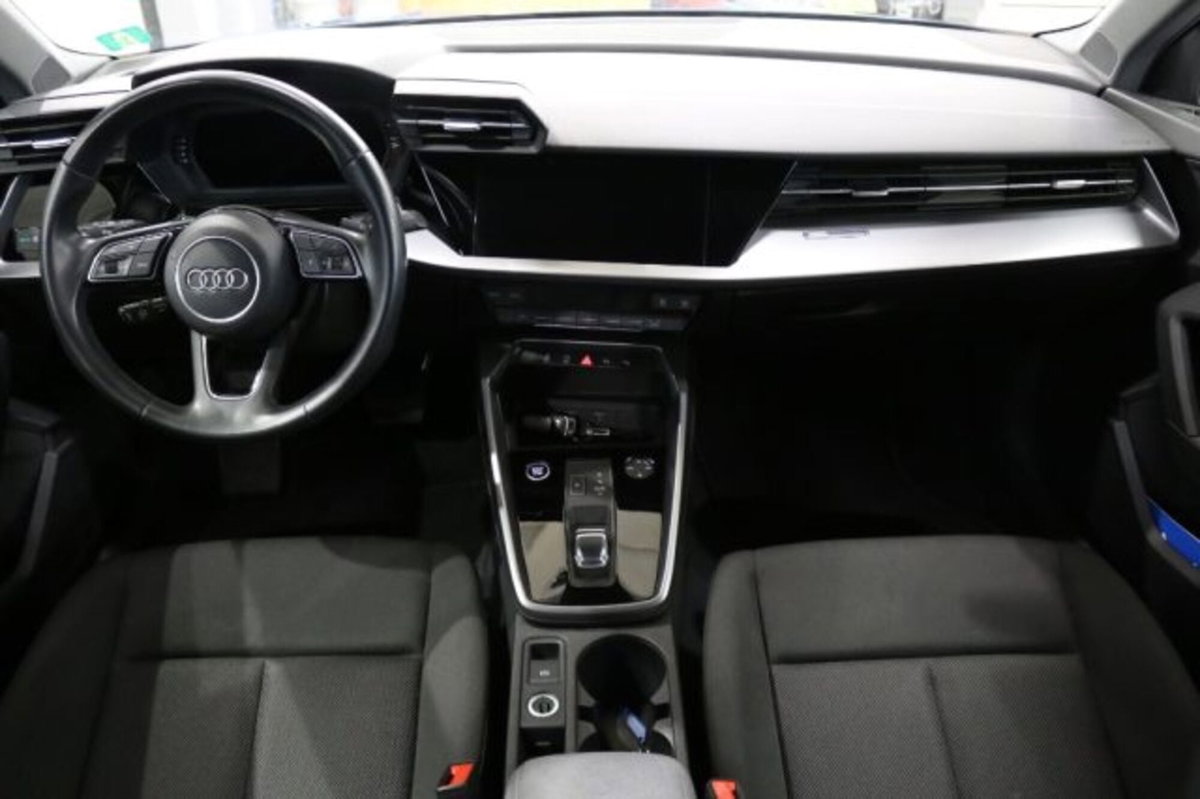 Audi A3 Sportback 35 TDI S tronic Business Advanced (8)