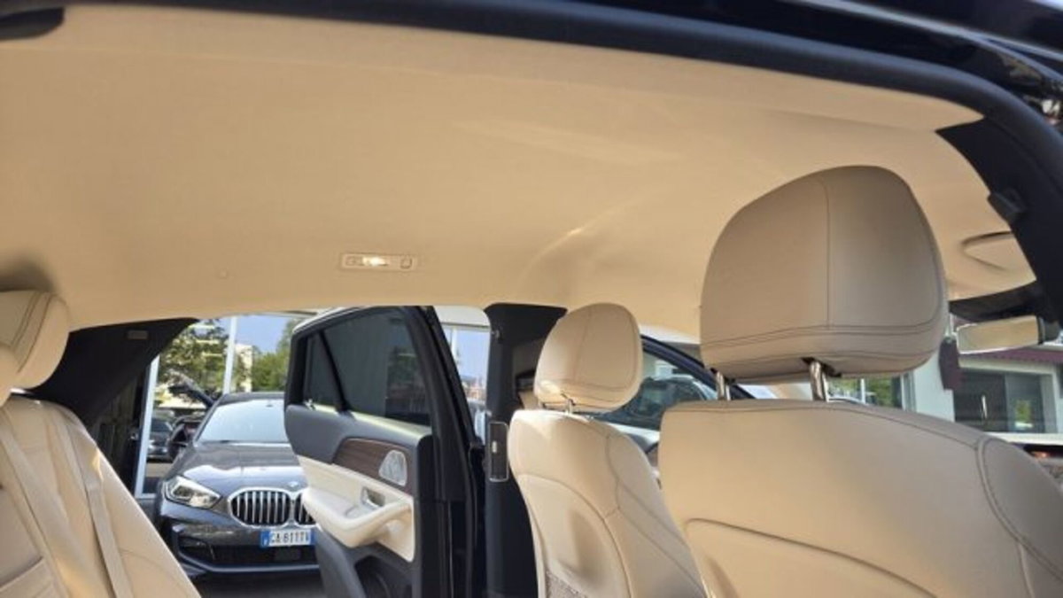 Mercedes-Benz GLE SUV 300 d AMG Line Premium Plus 4matic auto (18)