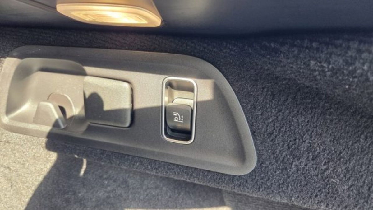 Mercedes-Benz GLE SUV 300 d AMG Line Premium Plus 4matic auto (20)