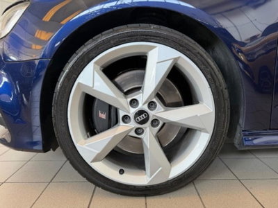 Audi S3 Sportback 2.0 TFSI quattro S tronic (7)