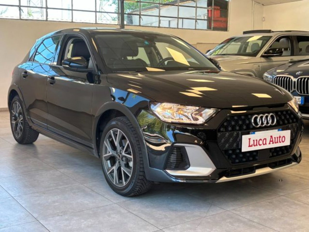 Audi A1 allstreet allstreet 30 TFSI S tronic Identity Contrast (3)