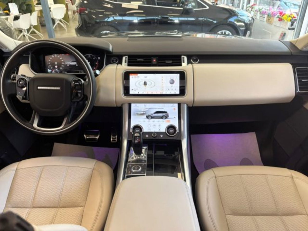 Land Rover Range Rover Sport 3.0D l6 300 CV HSE Dynamic Stealth (11)