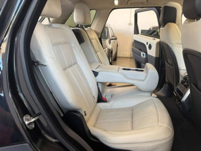 Land Rover Range Rover Sport 3.0D l6 300 CV HSE Dynamic Stealth (15)
