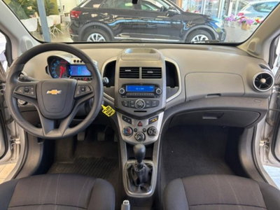 Chevrolet Aveo 1.2 86CV 4 porte LT (11)