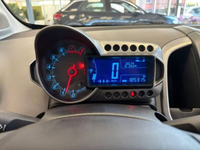 Chevrolet Aveo 1.2 86CV 4 porte LT (13)