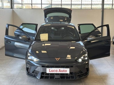 Cupra Leon Leon 1.5 hybrid 150cv dsg (2)