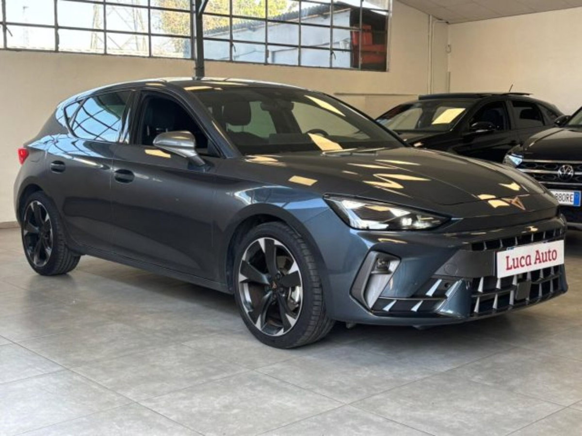Cupra Leon Leon 1.5 hybrid 150cv dsg (3)