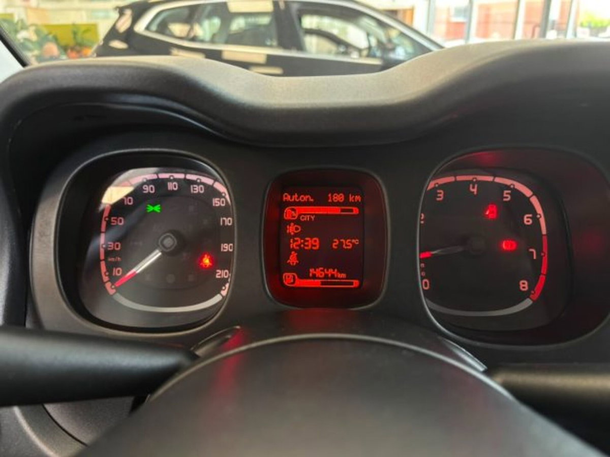 Fiat Panda 1.0 firefly hybrid s&s 70cv 5p.ti (11)