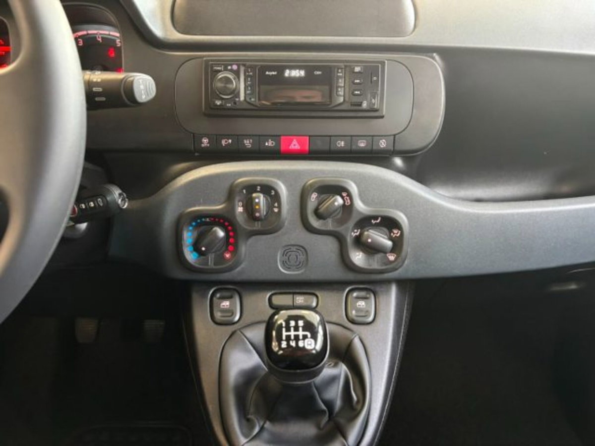 Fiat Panda 1.0 firefly hybrid s&s 70cv 5p.ti (12)