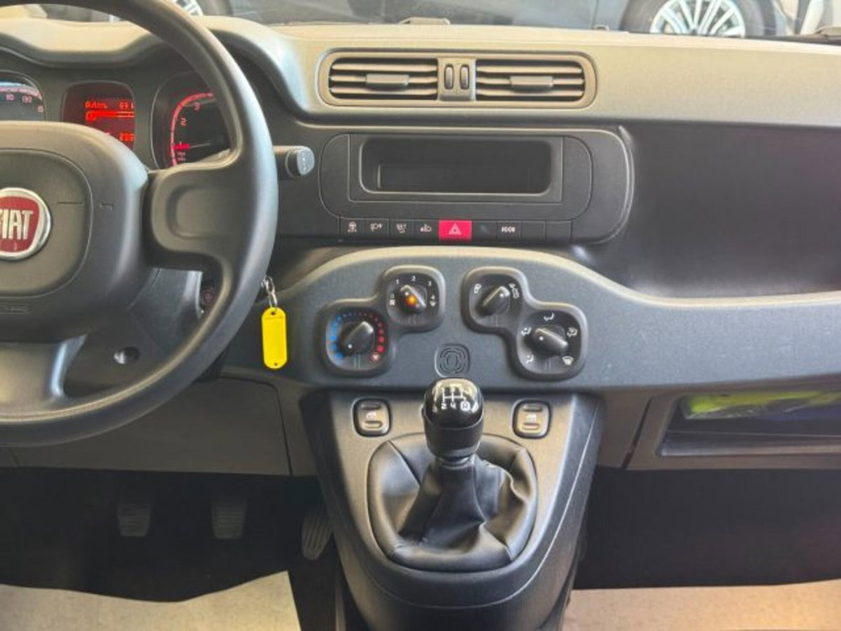 Fiat Panda 1.2 Pop Van 2 posti (15)