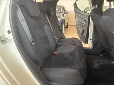 Lancia Ypsilon 1.2 69 CV 5 porte Silver (15)