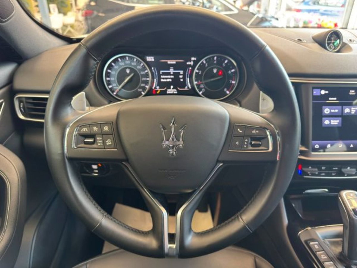 Maserati Levante Levante MHEV 330 CV AWD GT (10)