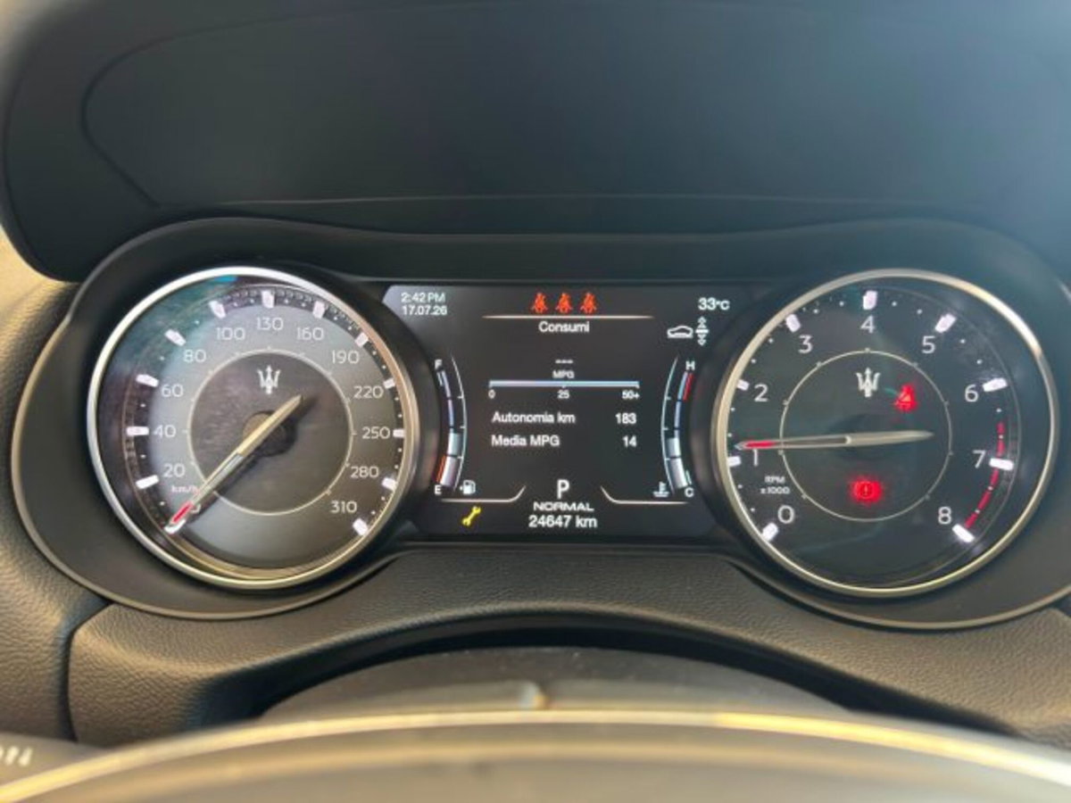 Maserati Levante Levante MHEV 330 CV AWD GT (11)