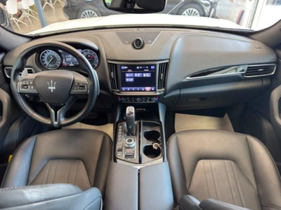 Maserati Levante Levante MHEV 330 CV AWD GT (9)