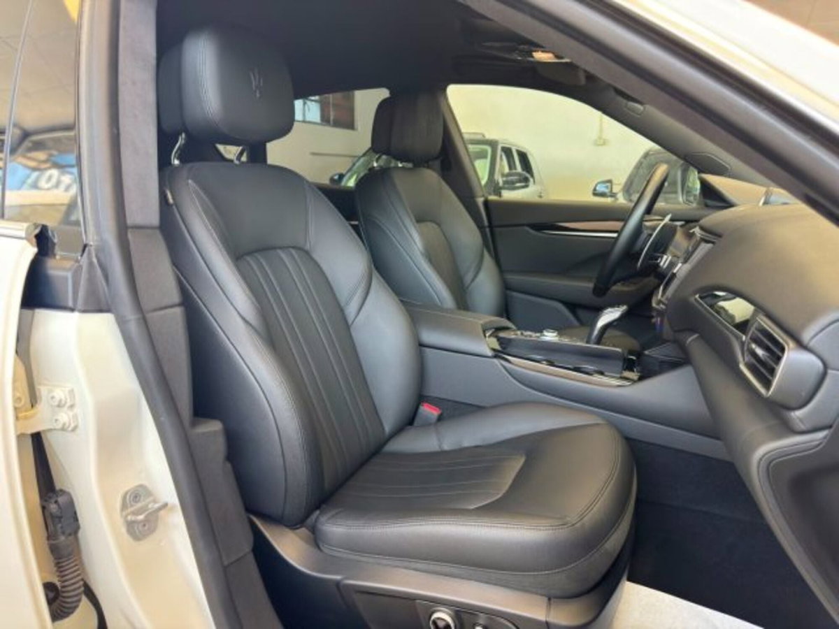 Maserati Levante Levante MHEV 330 CV AWD GT (8)