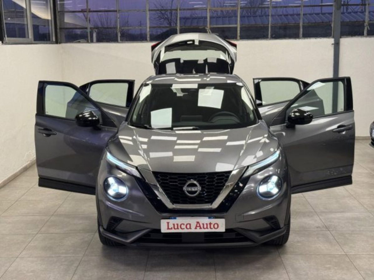 Nissan Juke 1.0 dig-t Acenta 114cv dct (2)