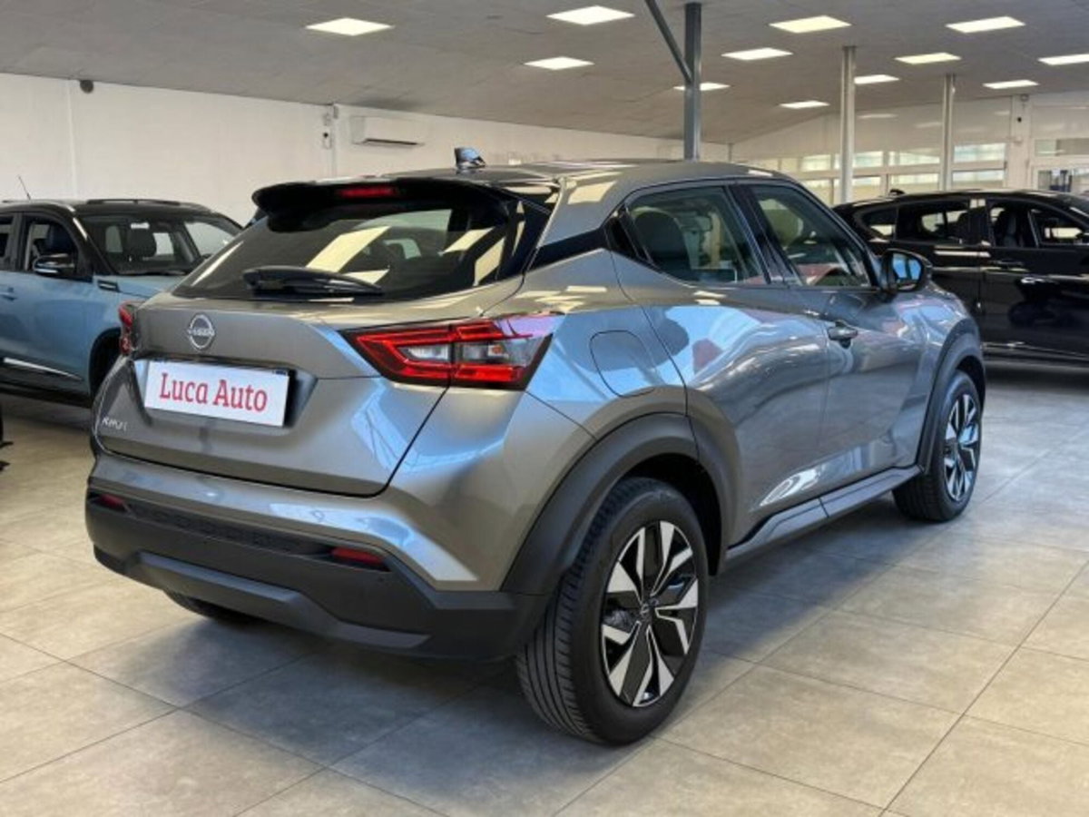 Nissan Juke 1.0 dig-t Acenta 114cv dct (4)