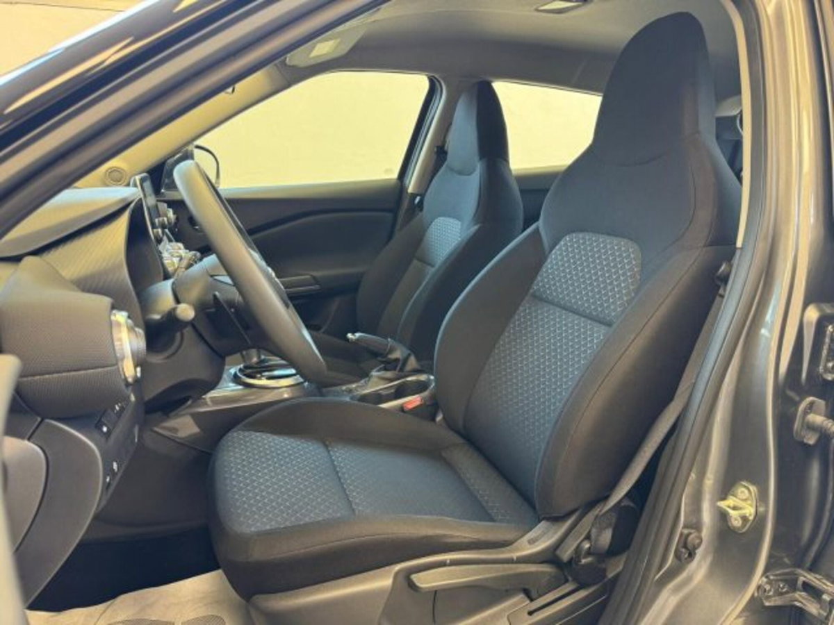 Nissan Juke 1.0 dig-t Acenta 114cv dct (8)