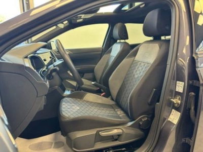 Volkswagen Taigo 1.0 tsi R-Line 115cv (9)