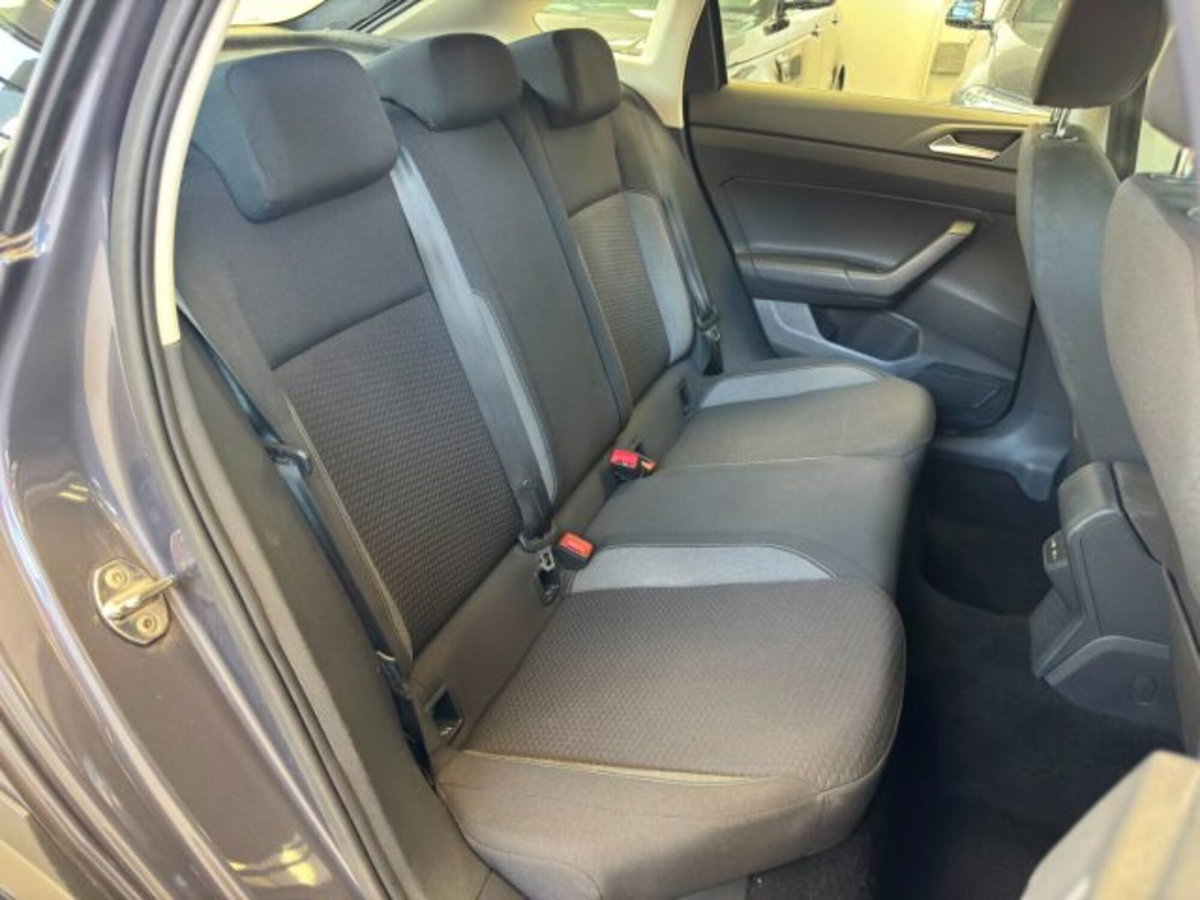 Volkswagen Taigo 1.0 tsi Edition 95cv (15)