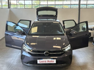 Volkswagen Taigo 1.0 tsi Edition 95cv (2)