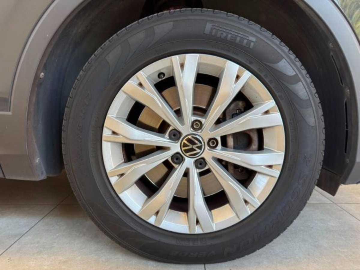 Volkswagen Tiguan 1.4 TSI eHYBRID DSG R-Line (7)