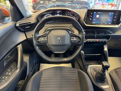 Peugeot 2008 1.2 puretech Allure s&s 100cv (11)