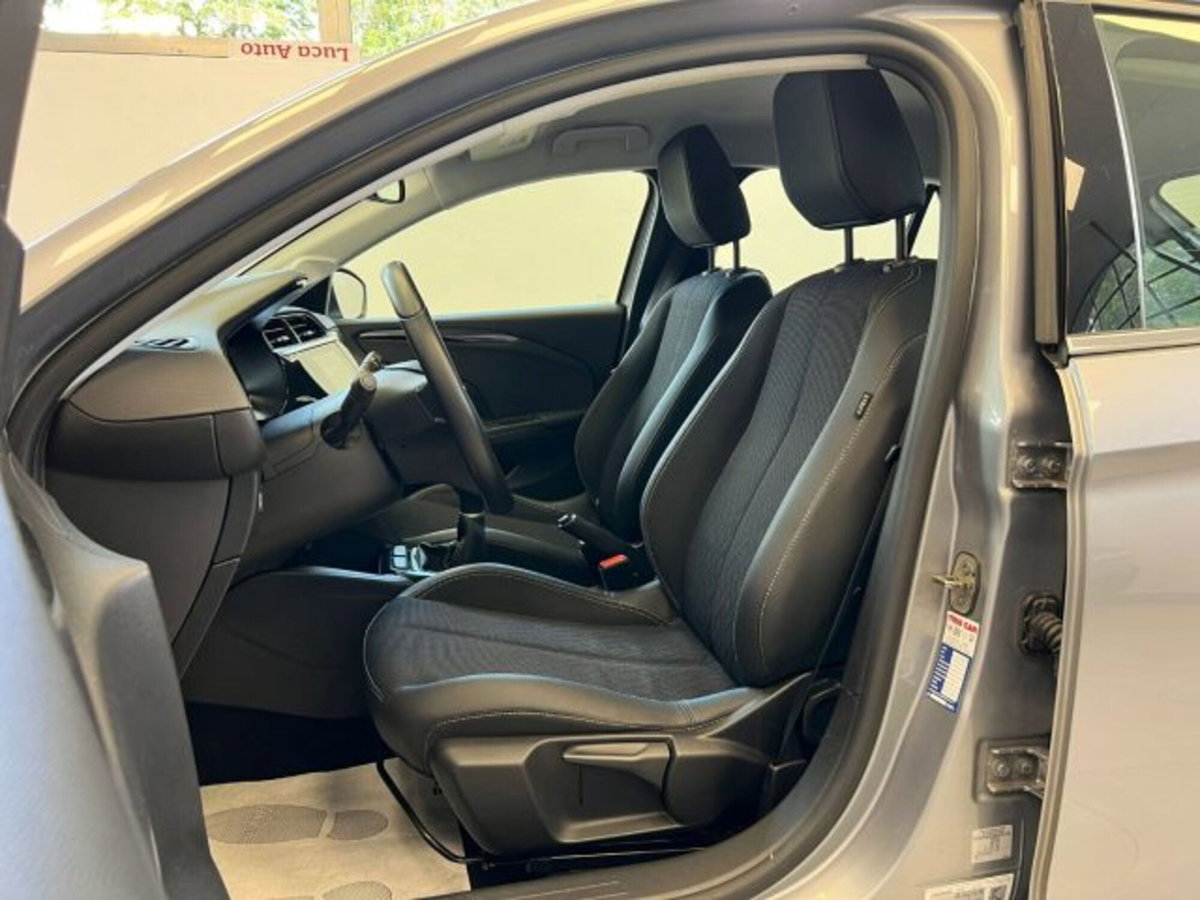 Opel Corsa 1.2 Elegance (7)