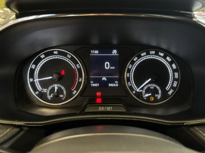 Skoda Fabia 1.0 mpi Selection 80cv (12)