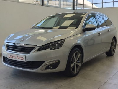 Peugeot 308 SW BlueHDi 120 S&S Allure (2)