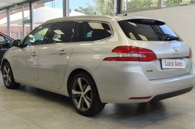 Peugeot 308 SW BlueHDi 120 S&S Allure (7)