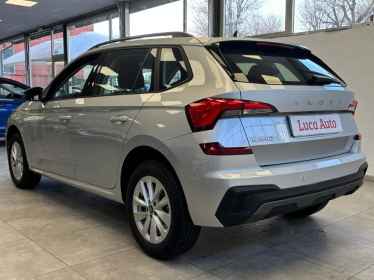 Skoda Kamiq 1.0 TSI Style (5)