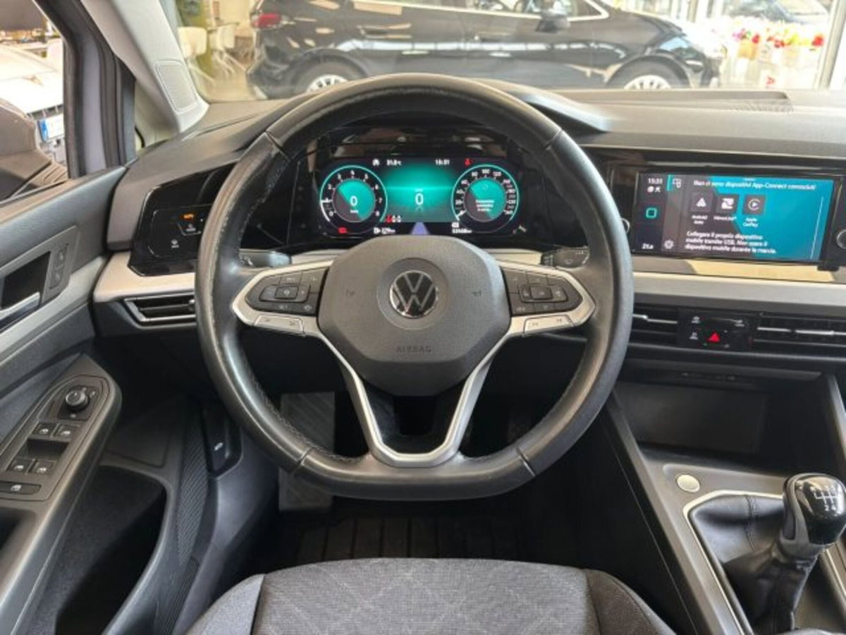 Volkswagen Golf 1.0 TSI EVO Life (11)