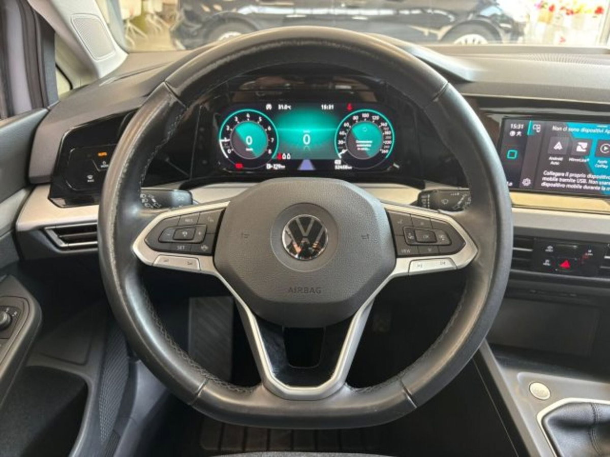 Volkswagen Golf 1.0 TSI EVO Life (12)
