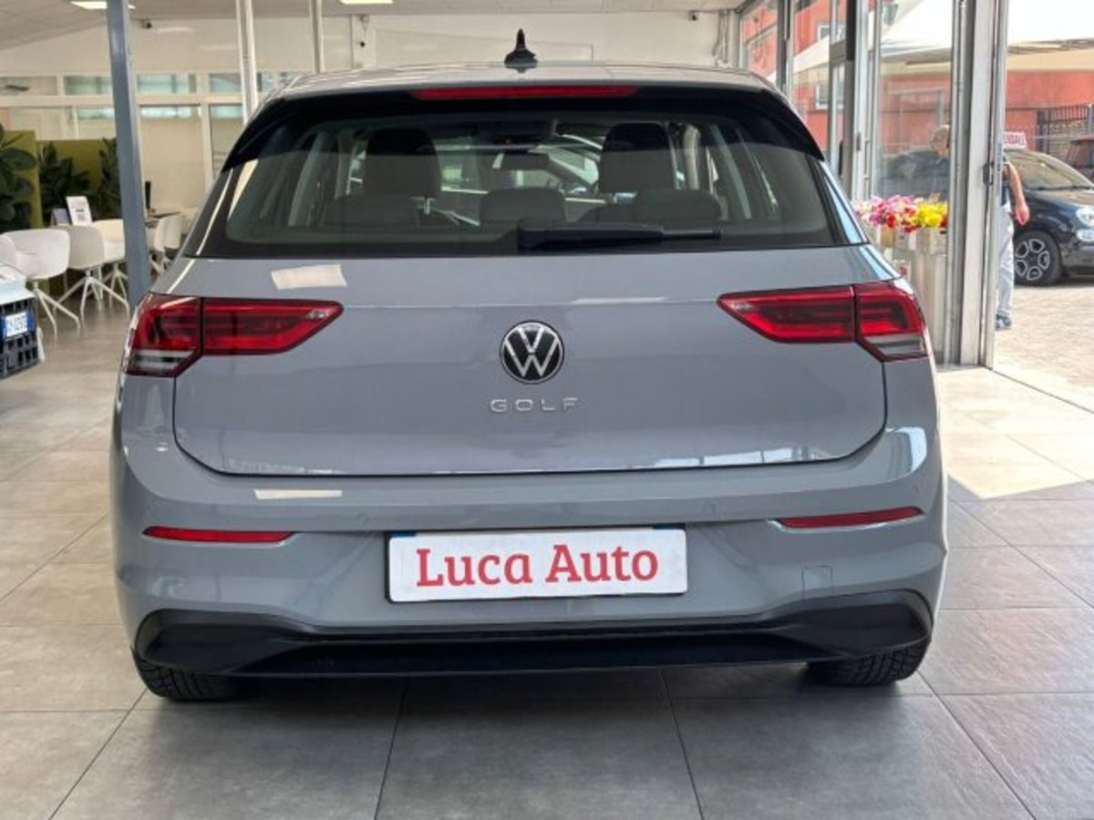 Volkswagen Golf 1.0 TSI EVO Life (5)