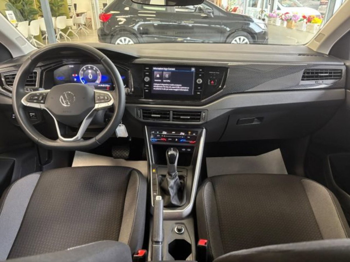 Volkswagen Polo 1.0 tsi Edition 50 95cv dsg (10)