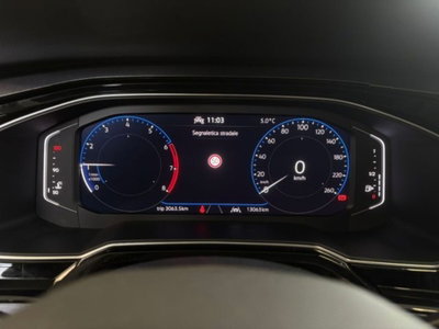 Volkswagen Polo 1.0 tsi Style 95cv (12)