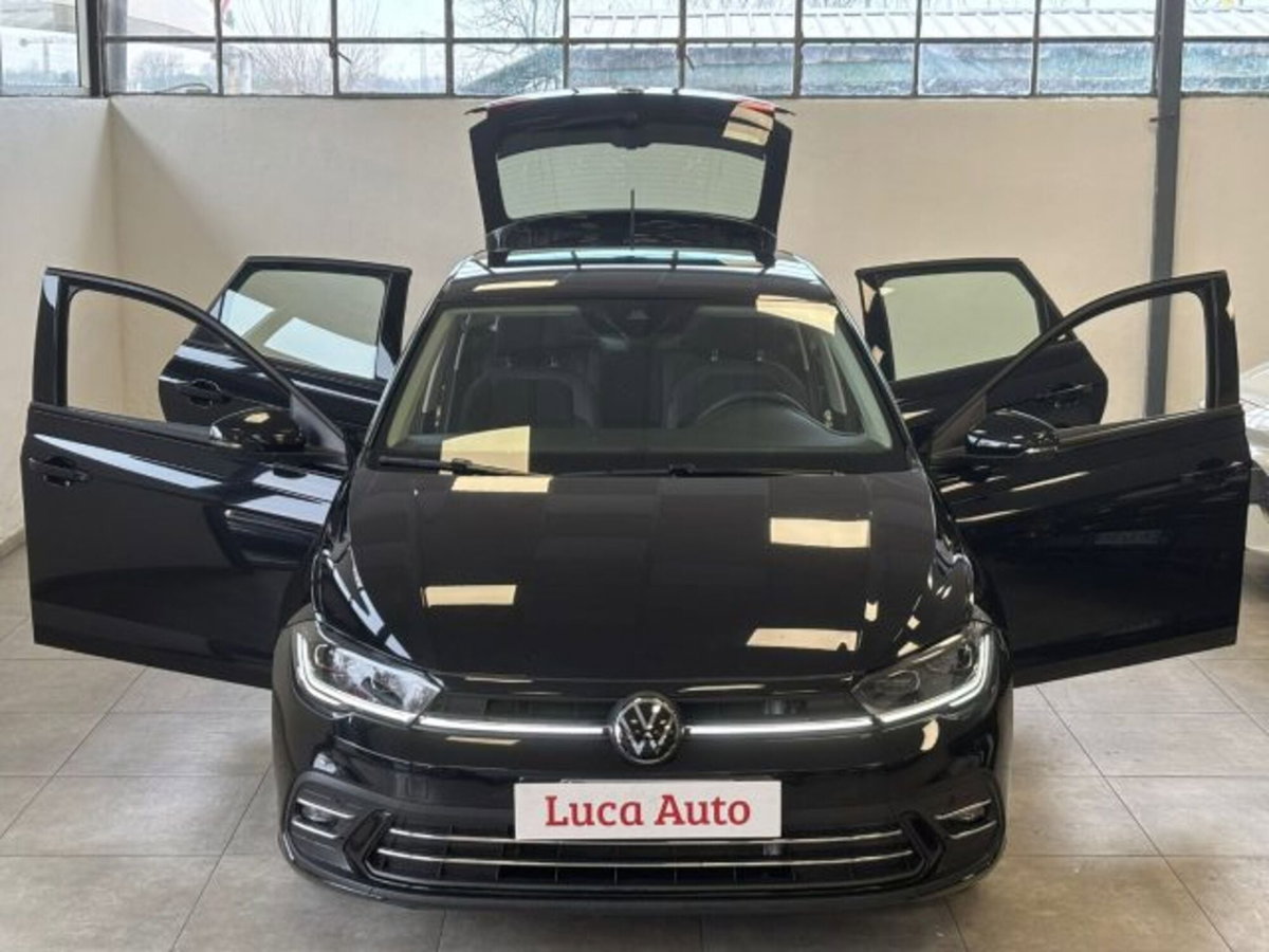 Volkswagen Polo 1.0 tsi Style 95cv (2)