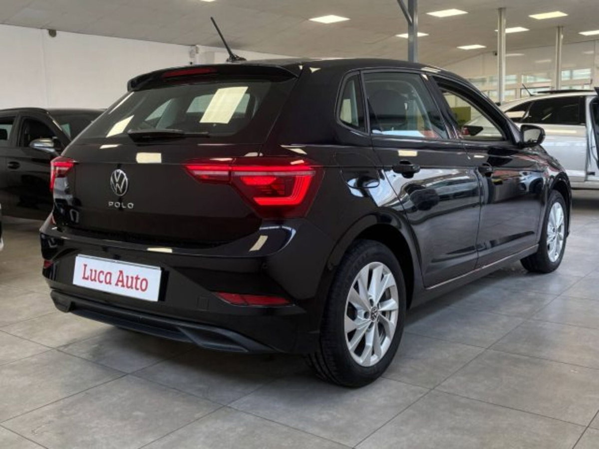 Volkswagen Polo 1.0 tsi Style 95cv (4)