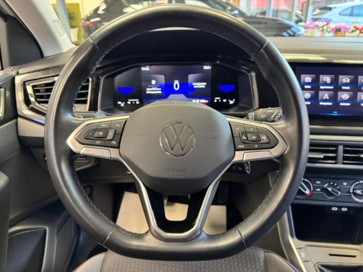 Volkswagen Taigo 1.0 tsi Edition 110cv (12)