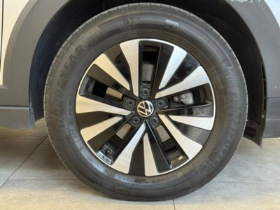 Volkswagen Taigo 1.0 tsi Edition 110cv (7)
