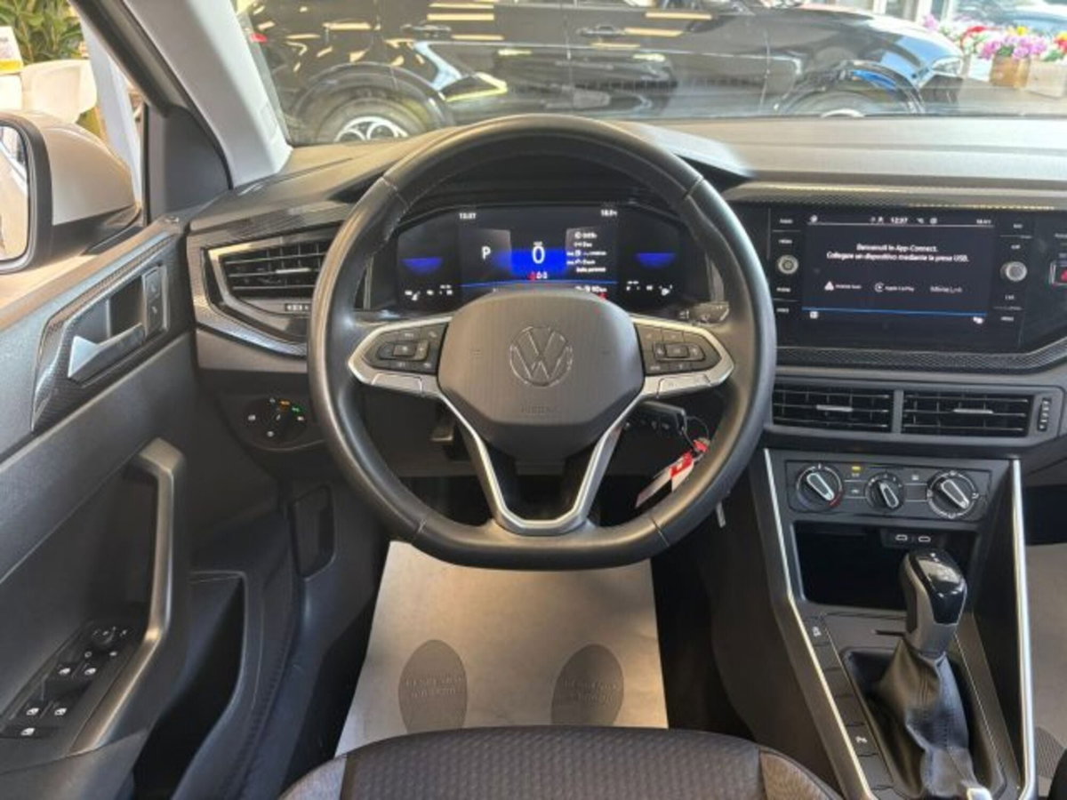 Volkswagen Taigo 1.0 TSI 110 CV DSG R-Line (11)
