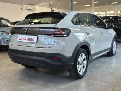 Volkswagen Taigo 1.0 TSI 110 CV DSG R-Line (4)