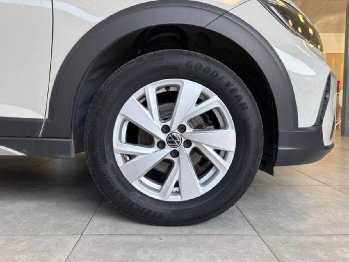 Volkswagen Taigo 1.0 TSI 110 CV DSG R-Line (7)